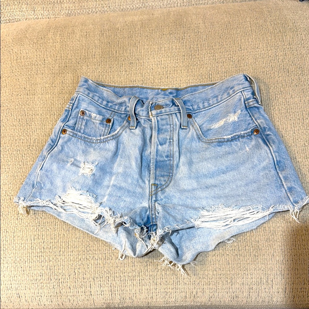 LEVI’S 501 Distressed Light Blue Denim Shorts